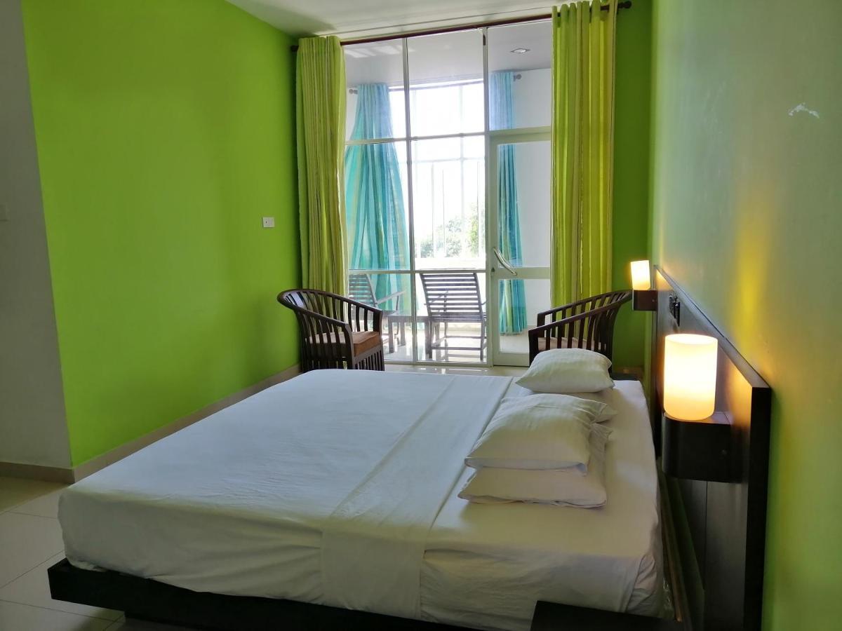 Mars Hotel Tangalle Luaran gambar